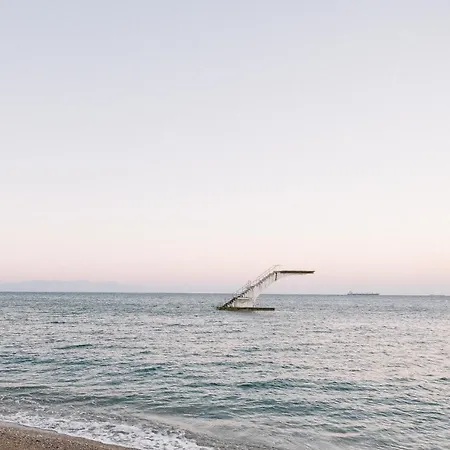 Meni Rhodes 酒店 5*